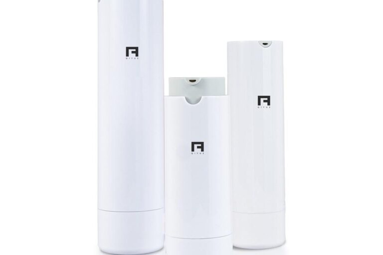 Airless Lotion Bottle for Skincare, Colorful Refillable Plastic Packaging