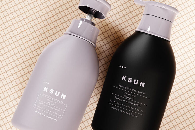 Custom Logo 500ml PE White Shower Gel Lotion Bottle with Screen Printing