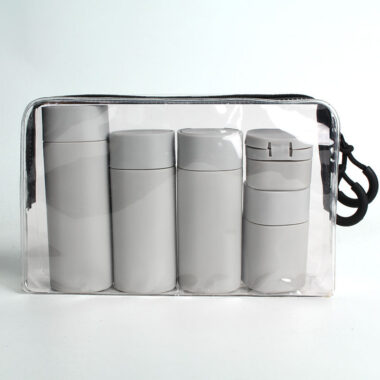 Eco-Friendly PE Cosmetic Plastic Travel Bottles Set for Shampoo and Lotion