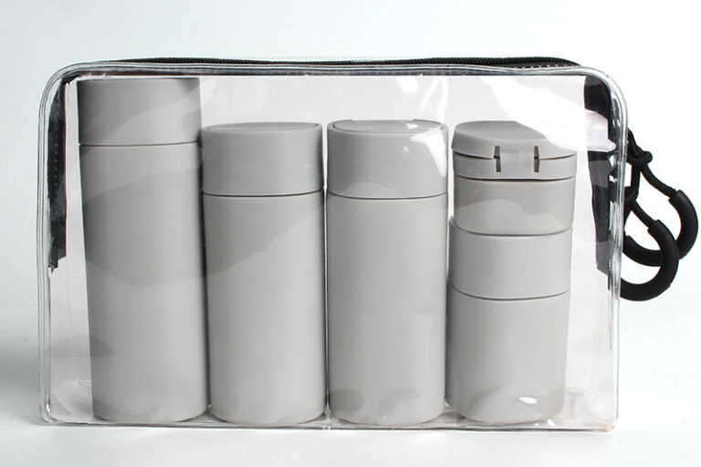 Eco-Friendly PE Cosmetic Plastic Travel Bottles Set for Shampoo and Lotion