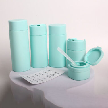 Eco-Friendly PE Cosmetic Plastic Travel Bottles Set for Shampoo and Lotion