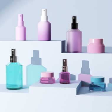 New Design Cosmetic Spray Bottle and Cream Jar Set for Skincare Packaging