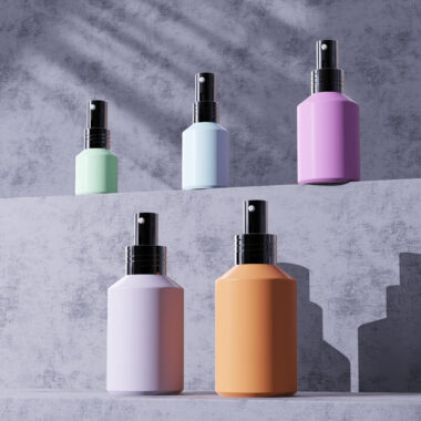 New Design Cosmetic Spray Bottle and Cream Jar Set for Skincare Packaging